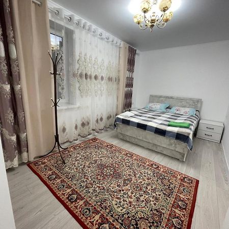 Center Guesthouse Kochkor المظهر الخارجي الصورة