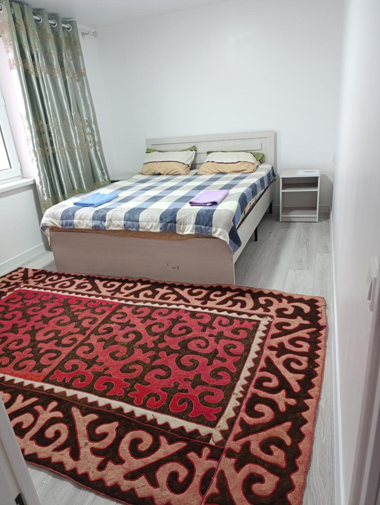 Center Guesthouse Kochkor المظهر الخارجي الصورة